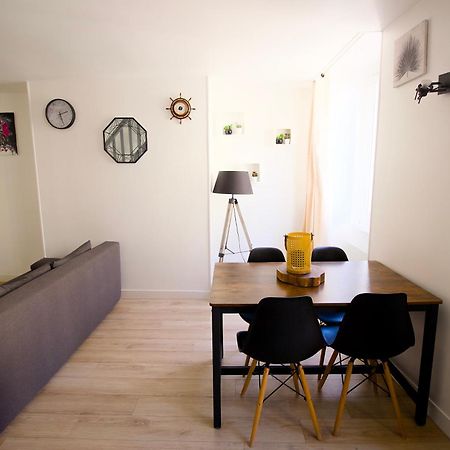 Triplex Lumineux A Cherbourg, Hyper Centre, 2 Pas Du Port & Vie Nocturne, Intendance Luxury Host Kültér fotó
